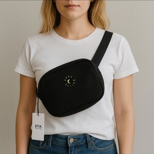 Zyia Active Black Canvas Crossbody Bag Fanny Pack NWT